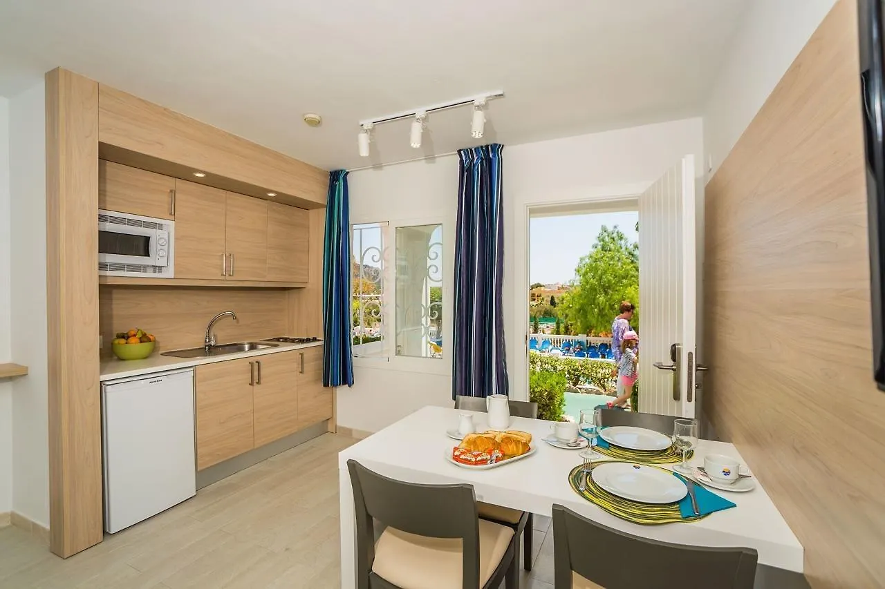 Aparthotel Holiday Center Santa Ponça
