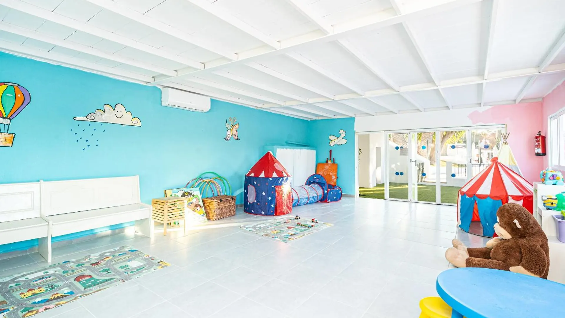 ***  Aparthotel Holiday Center Santa Ponça Spanje