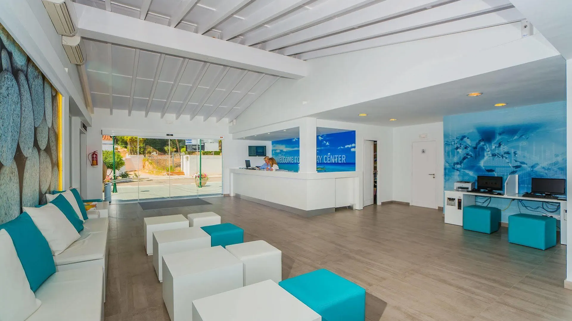 Aparthotel Holiday Center Santa Ponça